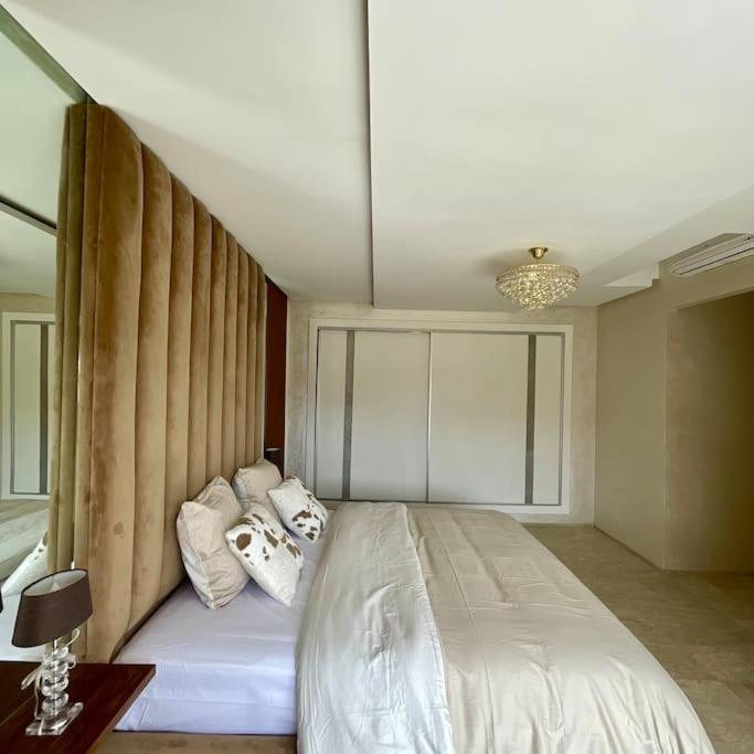 Appartement Centre Gare Gueliz Chic Et Cosy De Marrakech Marrakesh Exteriör bild